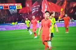直击现场！半决赛中中国队如何完成险胜对手？