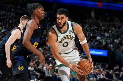 包含世界杯预选赛转会风云：俄克拉荷马城雷霆盯上锋线强援，塔图姆或成交易筹码的词条